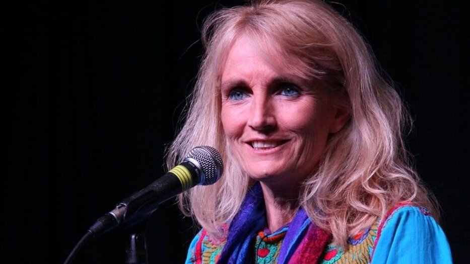 Suzanne Powell